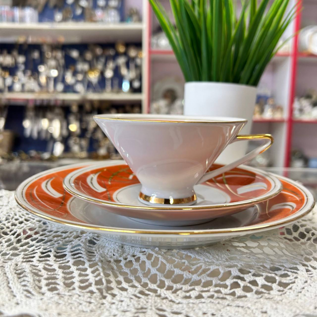 Чайное трио Fortuna Eisenberg Germany. Фарфор, деколь, позолота. Винтаж. Картинка 1